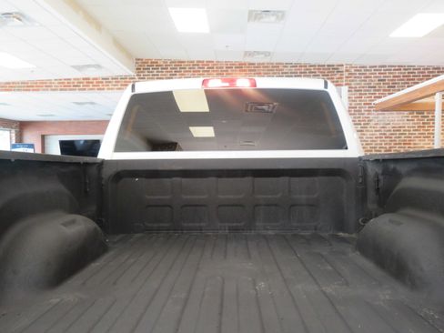 Used 2024 RAM 2500 Big Horn w/ Off Road Package AWD/4WD image 49
