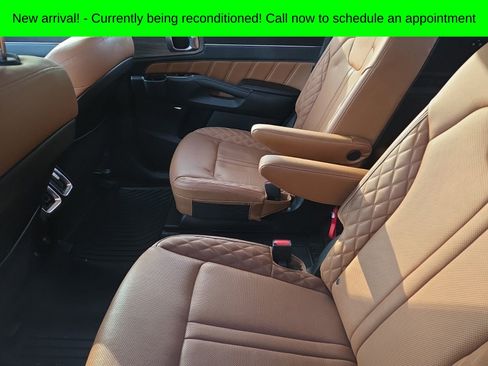 Used 2022 Kia Sorento SX Prestige w/ Rust Color Package image 12