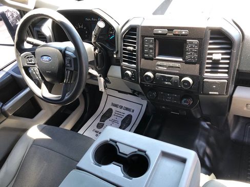 Used 2015 Ford F150 XL w/ Equipment Group 101A Mid AWD/4WD image 26
