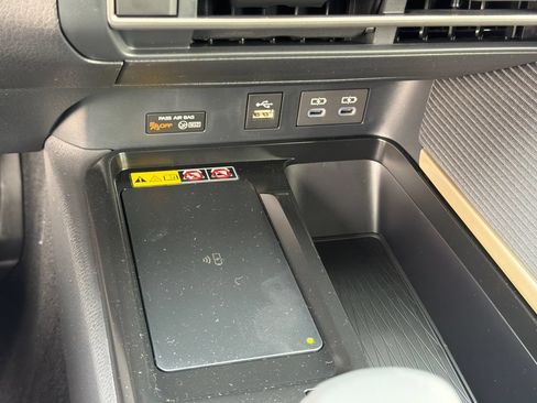 New 2026 Toyota Camry SE FWD image 27
