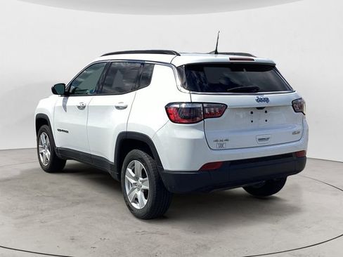 Used 2022 Jeep Compass Latitude AWD/4WD image 3