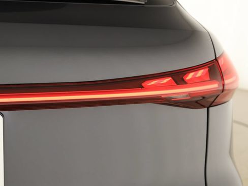New 2026 Audi SQ5 Prestige AWD/4WD image 29