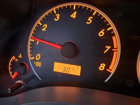 Used 2009 Toyota Corolla LE image 24