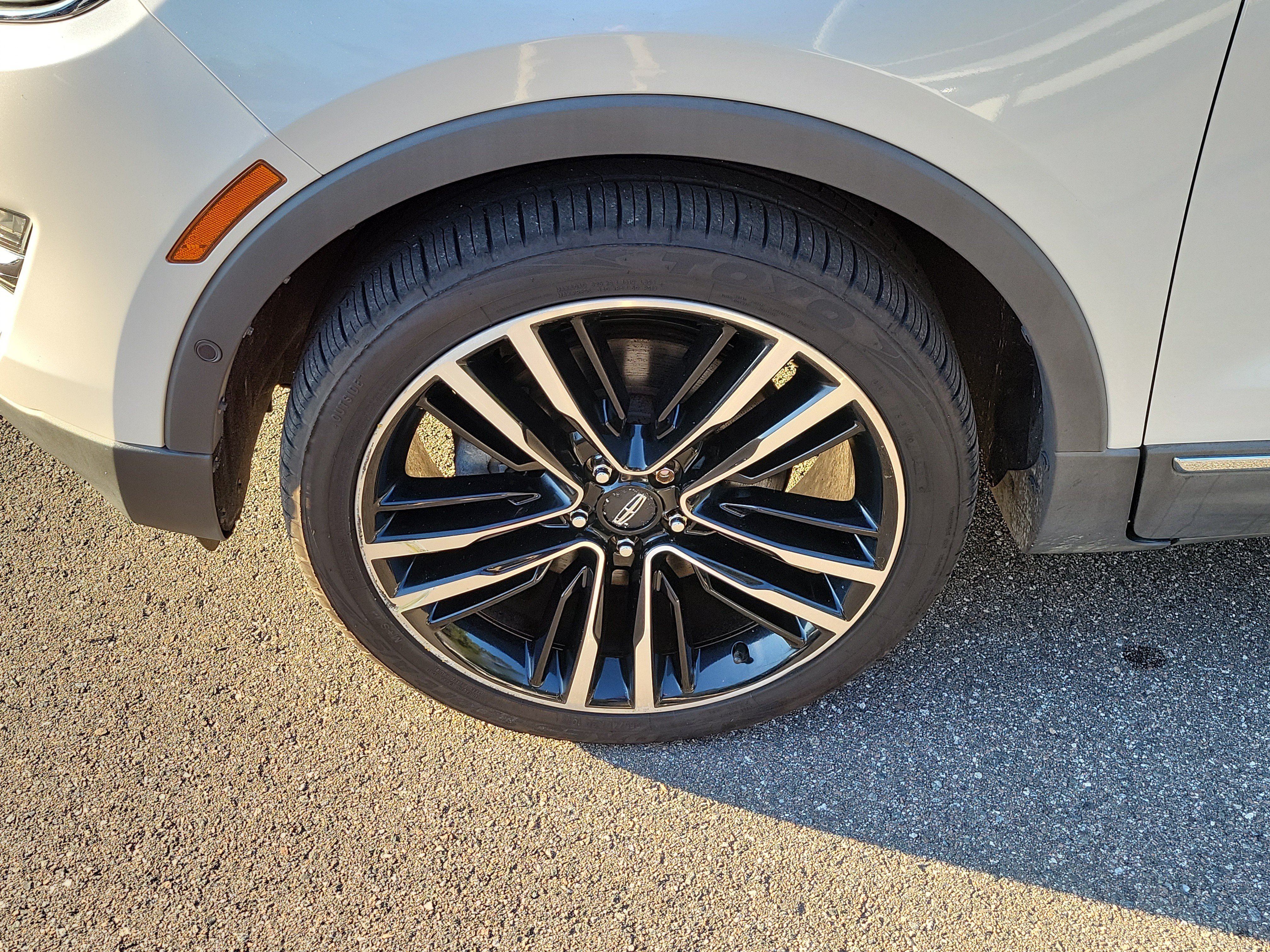 Used 2018 Lincoln MKC Reserve AWD/4WD image 36