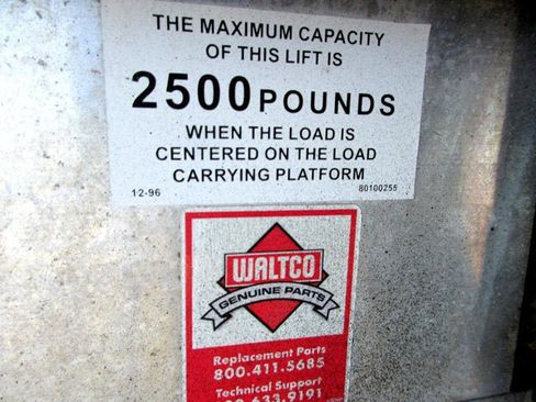 Used 2016 Ford F650 2WD Regular Cab Super Duty image 26