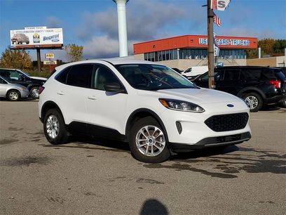 Used 2022 Ford Escape SE w/ Convenience Package