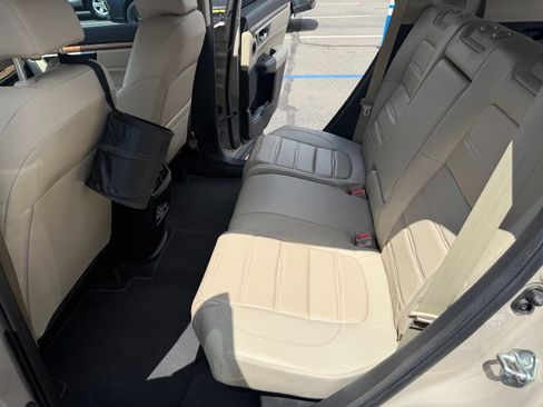 Used 2017 Honda CR-V EX-L image 7