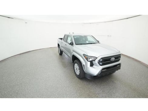 New 2026 Toyota Tacoma SR5 image 15