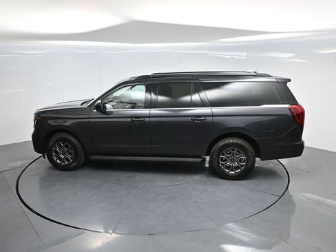 Used 2025 Ford Expedition Max Active RWD image 58