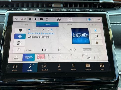 Used 2024 Jeep Grand Cherokee Limited w/ Luxury Tech Group II image 17