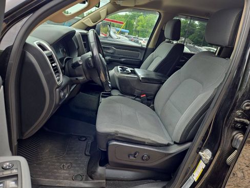 Used 2019 RAM 1500 Big Horn AWD/4WD image 18