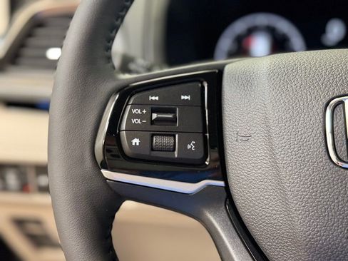 New 2026 Honda Odyssey Elite image 37