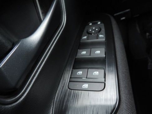 New 2026 Nissan Kicks S image 21