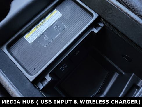 Used 2018 Honda Odyssey Elite image 9