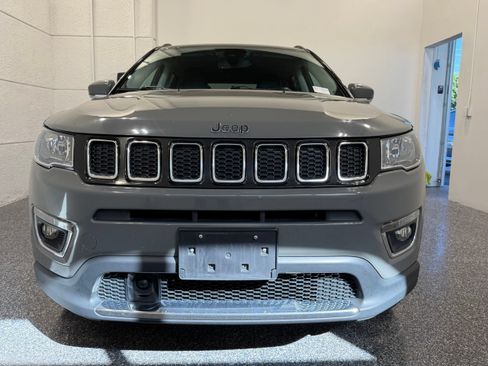 Used 2021 Jeep Compass Limited AWD/4WD image 10