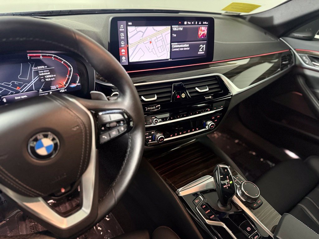 Used 2023 BMW 530i xDrive w/ Premium Package AWD/4WD image 17
