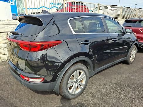 Used 2017 Kia Sportage LX AWD/4WD image 4
