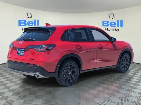 Certified 2023 Honda HR-V Sport image 4