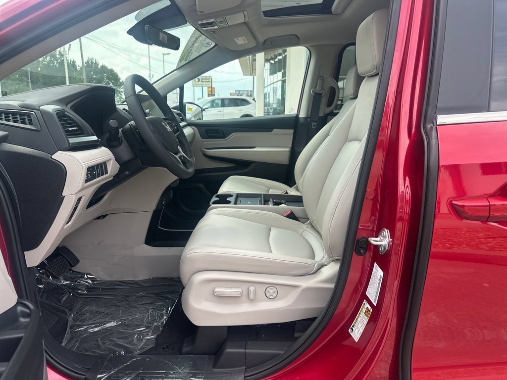 New 2027 Honda Odyssey EX-L image 9