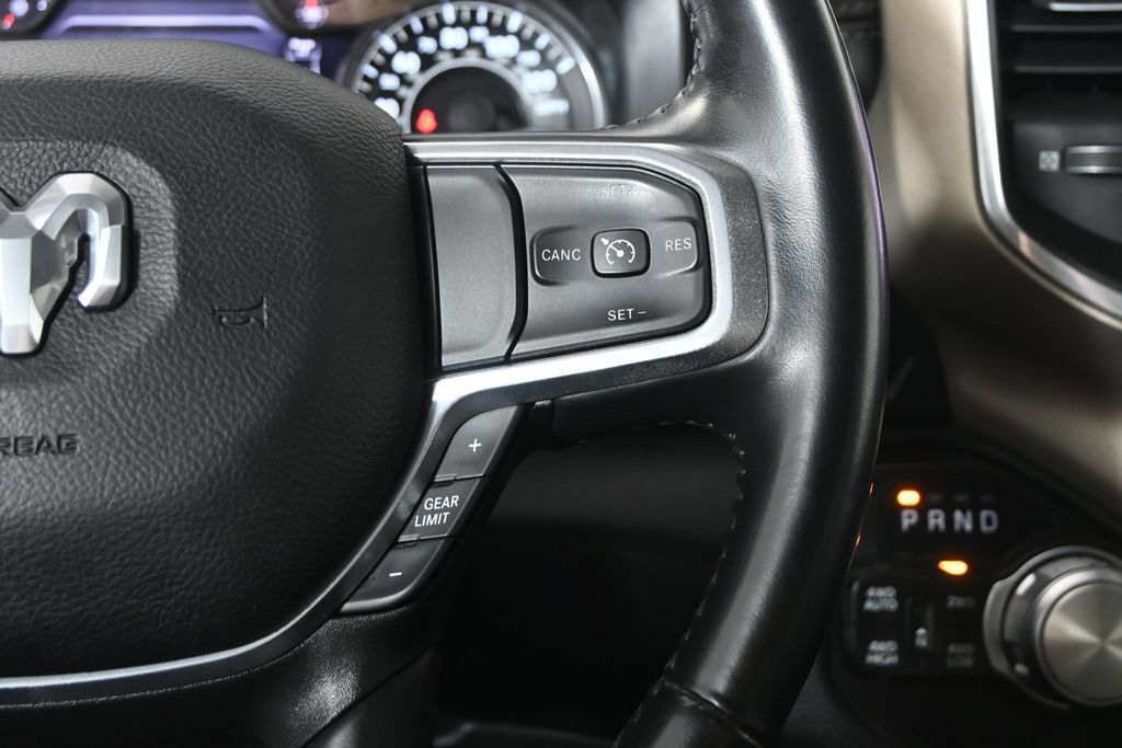 Used 2022 RAM 1500 Laramie AWD/4WD image 38