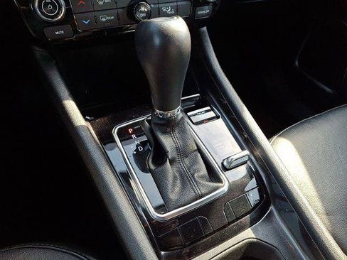 Certified 2022 Jeep Compass Latitude AWD/4WD image 18