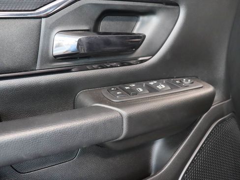 Used 2019 RAM 2500 Laramie w/ Night Edition AWD/4WD image 15