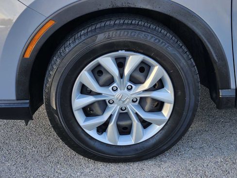 Used 2023 Honda CR-V LX image 9