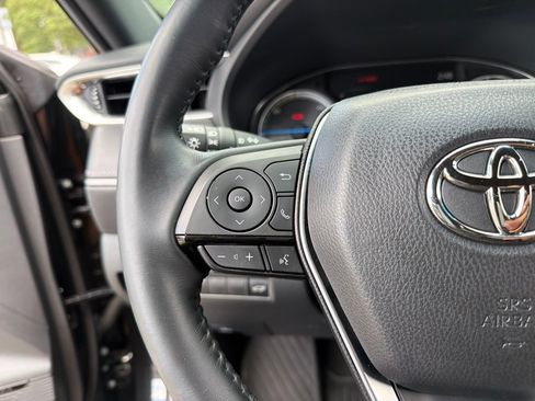 Used 2024 Toyota Venza Nightshade AWD/4WD image 16