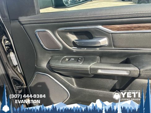 Used 2019 RAM 1500 Laramie AWD/4WD image 32