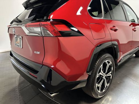 Used 2024 Toyota RAV4 XSE w/ Weather Package AWD/4WD image 16