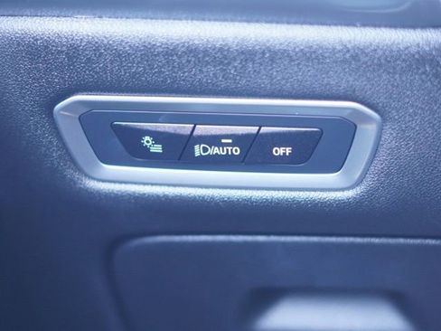 Used 2024 BMW X7 xDrive40i w/ M Sport Package image 19