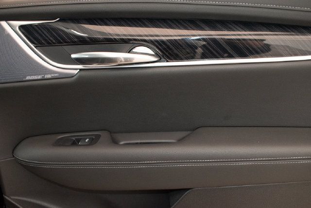 Used 2024 Cadillac XT6 Premium Luxury AWD/4WD image 14