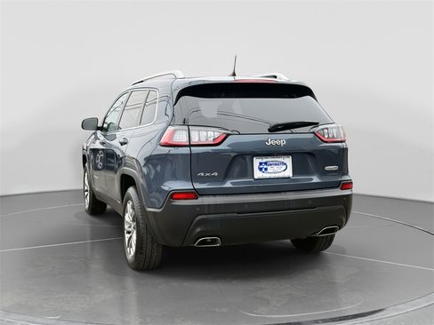 Used 2021 Jeep Cherokee Latitude Lux w/ Comfort/Convenience Group image 4