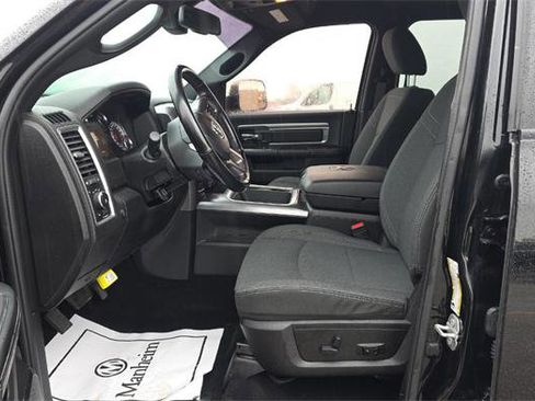 Used 2021 RAM 1500 Classic Warlock AWD/4WD image 8