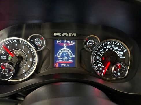 Used 2023 RAM 1500 Big Horn AWD/4WD image 13