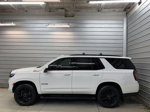 Used 2021 Chevrolet Tahoe Z71 w/ Luxury Package image 6