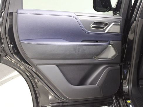 New 2026 INFINITI QX80 4WD image 36