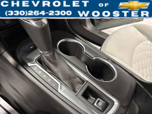 Used 2018 Chevrolet Equinox LS image 24