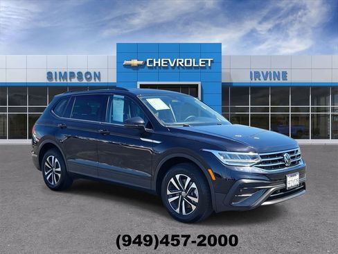 Used 2023 Volkswagen Tiguan S FWD image 2