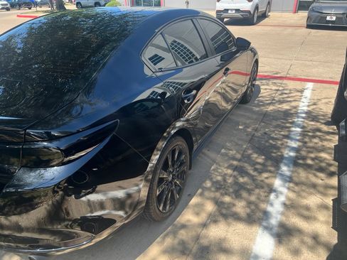 Used 2024 MAZDA MAZDA3 s FWD image 4