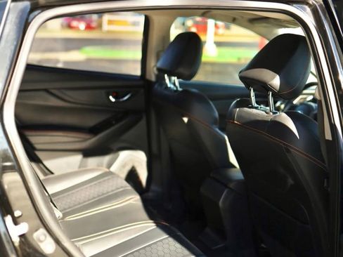 Used 2019 Subaru Crosstrek 2.0i Limited w/ Moonroof Package w/Navigation image 43