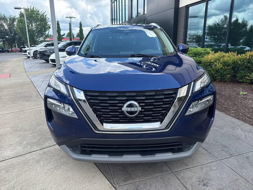 Used 2022 Nissan Rogue SV w/ SV Premium Package FWD image 11