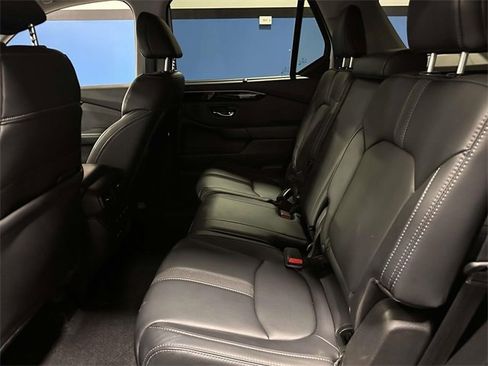 Certified 2023 Honda Pilot EX-L image 17