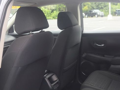 Used 2024 Honda HR-V LX image 26