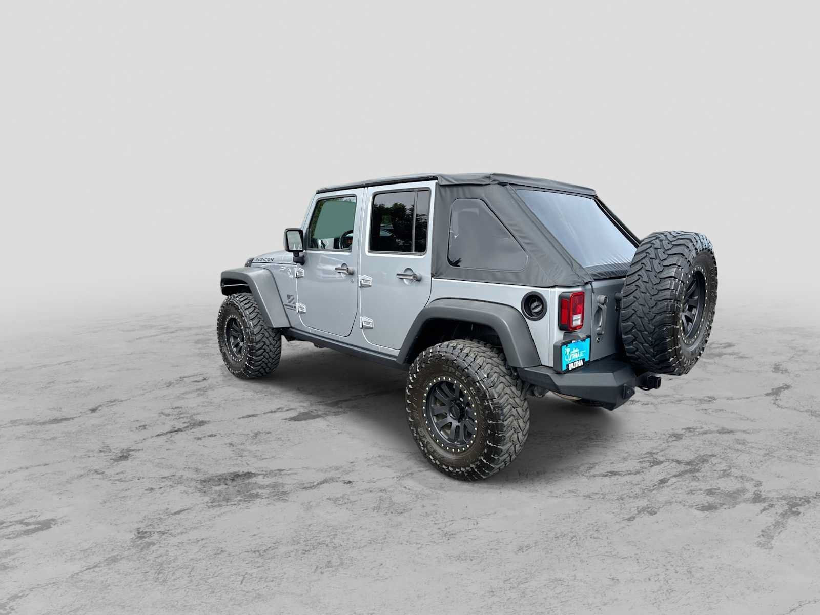 Used 2015 Jeep Wrangler Unlimited Rubicon AWD/4WD image 6
