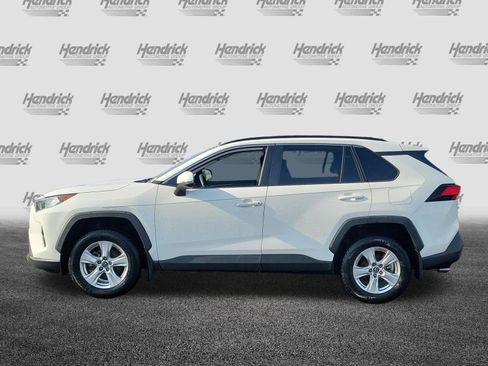 Used 2019 Toyota RAV4 XLE FWD image 4