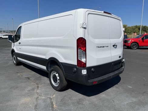 Used 2024 Ford Transit 250 Low Roof image 3