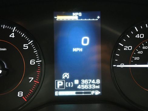 Used 2021 Subaru Crosstrek 2.0i Premium w/ Moonroof Package image 16