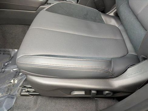 New 2025 Subaru Forester Touring image 4