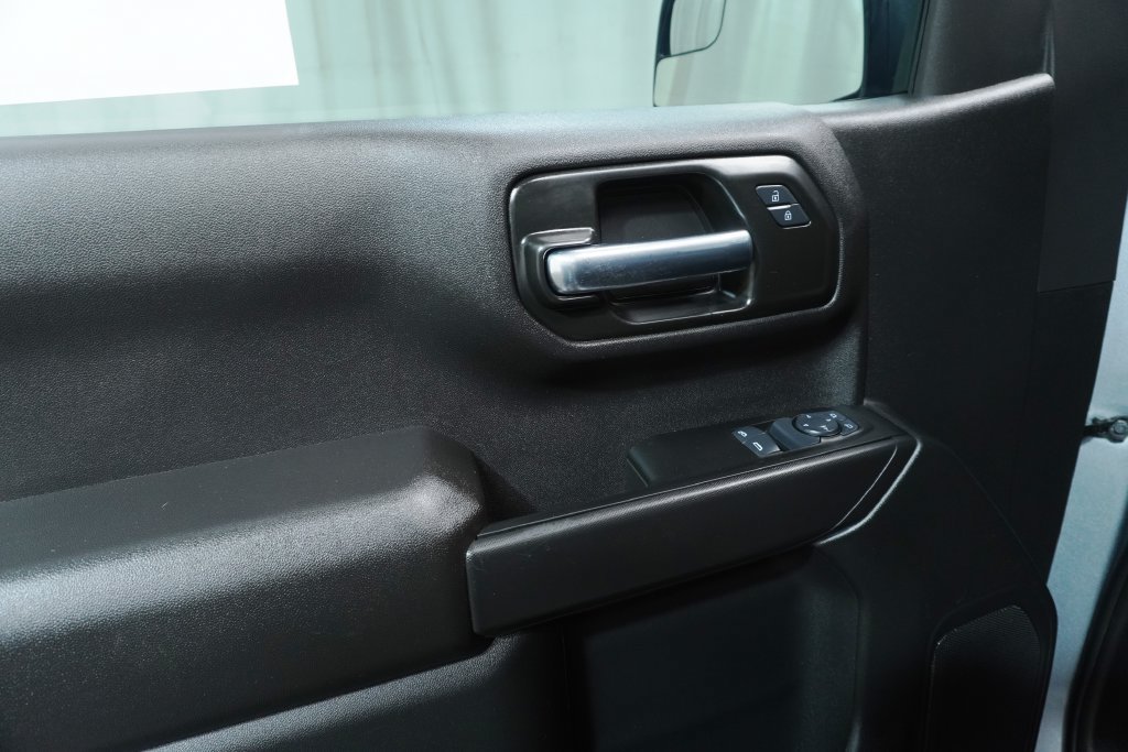 Used 2025 GMC Sierra 1500 Pro w/ Pro Value Package AWD/4WD image 17